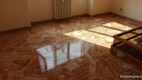 Prezzi arrotatura, levigatura e lucidatura marmo  Magliana - Impresa di pulizie Roma